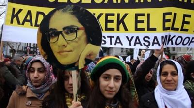 Activists protest against gender violence in Turkey, motivated by the brutal murder of Ozgecan Aslan. [Al Jazeera]