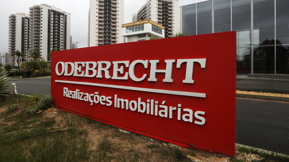A plea bargain by Odebrecht employees in the Lava Jato (Car Wash) corruption scandal led to testimony ensnaring nine ministers in President Michel Temer's cabinet under investigation [Mario Tama/Getty] 