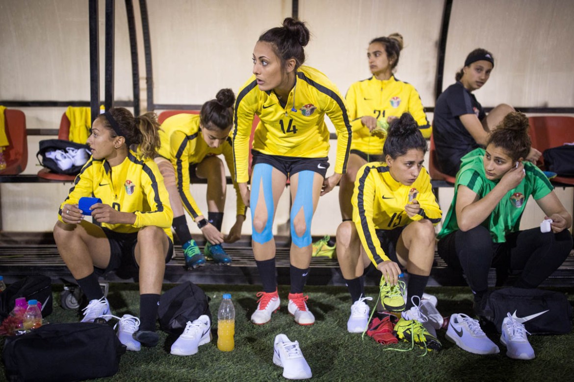 This year, for the first time ever, the women received jerseys tailored especially for them. Until a few weeks ago, the Nashmiyat were wearing the adidas kits provided for the men’s teams, which they