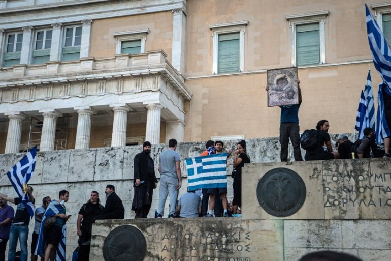Greece protests Macedonia vote