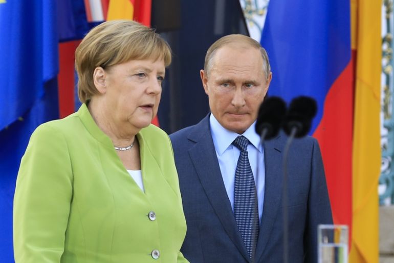 Merkel And Putin Meet At Schloss Meseberg