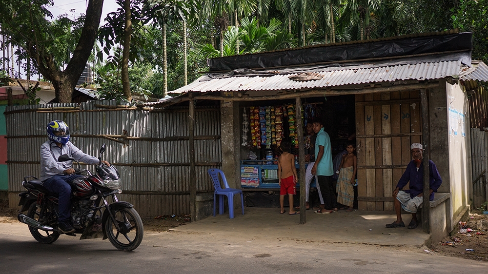 Dishan's roadside shop on the main road to Ukhiya [Sorin Furcoi/ Al Jazeera] 