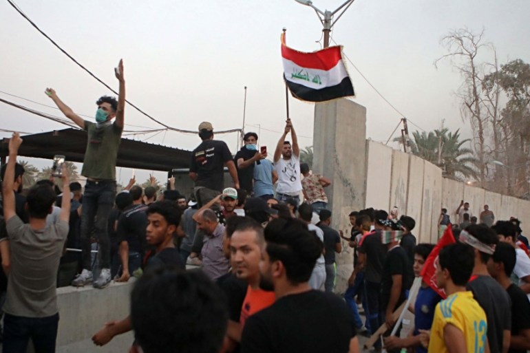 Basra Iraq protests Iran consulate