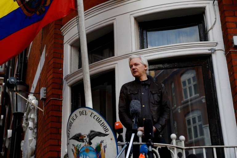 Assange Ecuador embassy