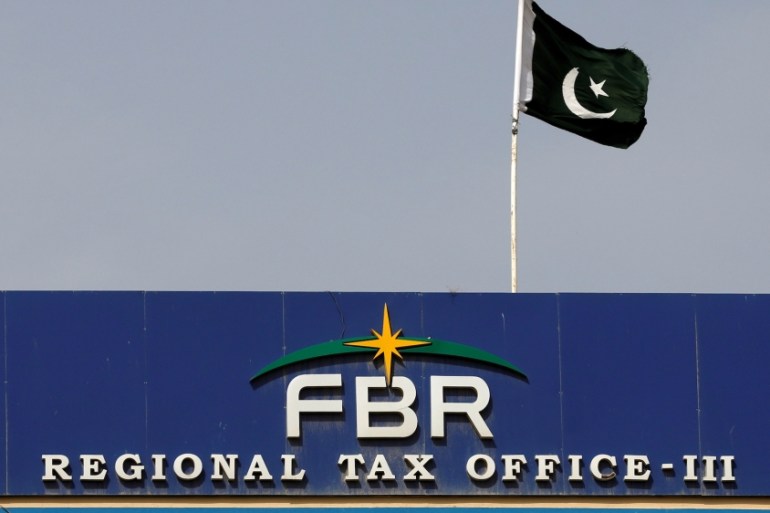 Pakistan Tax reform op-ed photo Reuters