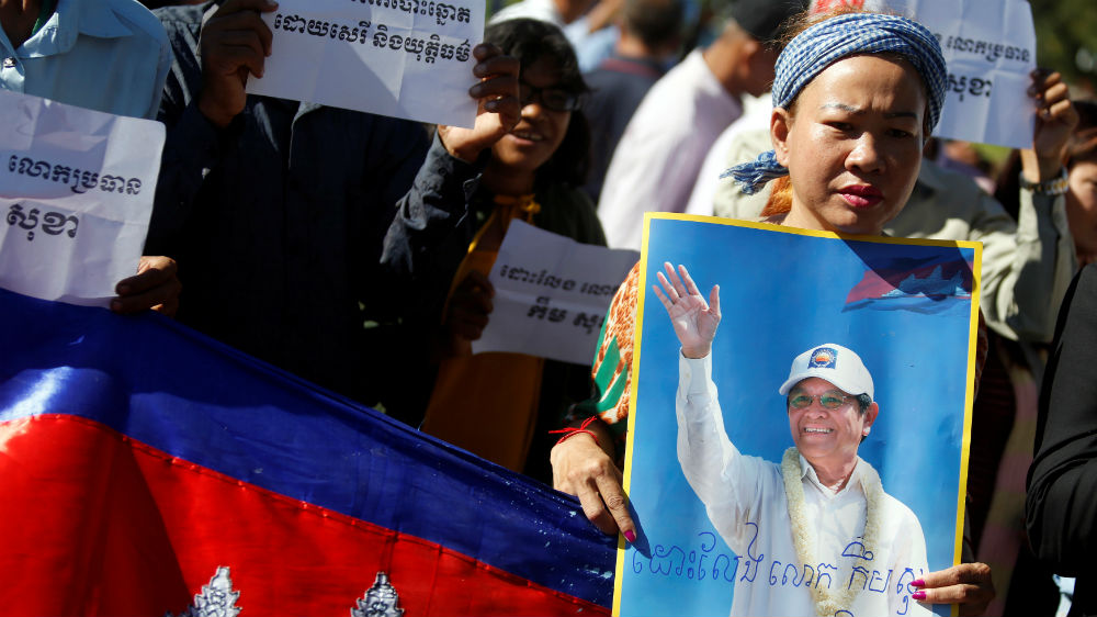 Supporters of Kem Sokha, leader of the Cambodia National Rescue Party (CNRP), protest during his bail hearing in September [Samrang Pring/Reuters]
