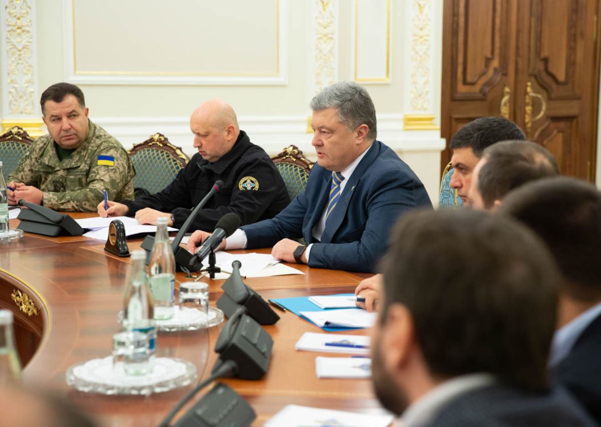Ukrainian President Petro Poroshenko chairs a meeting with members of the National Security Council in Kiev, Ukraine November 26, 2018. Mykhailo Markiv/Ukrainian Presidential Press Service/Handout via
