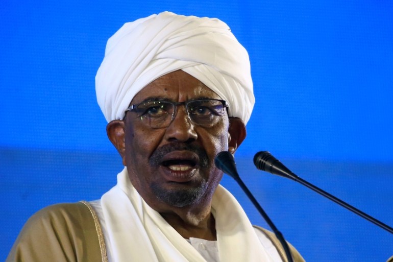 Sudan''s President al-Bashir addresses nation on eve of 63rd Independence Day in Khartoum