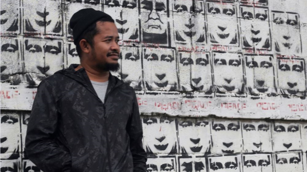 Anas Pongpraset, founder of Saiburi Looker [Caleb Quinley/Al Jazeera] 
