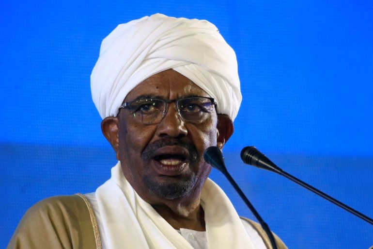 Sudan''s President al-Bashir addresses nation on eve of 63rd Independence Day in Khartoum