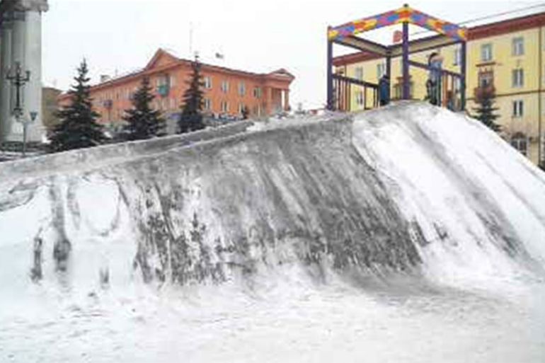 Polluted snow sparks health fears in Siberia