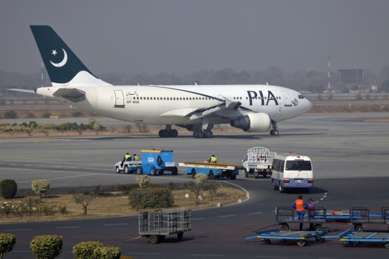 To match Feature PAKISTAN-AIRLINE/