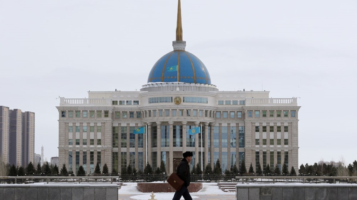 Le Kazakhstan fixe le mandat présidentiel et renomme la capitale |  actualité politique