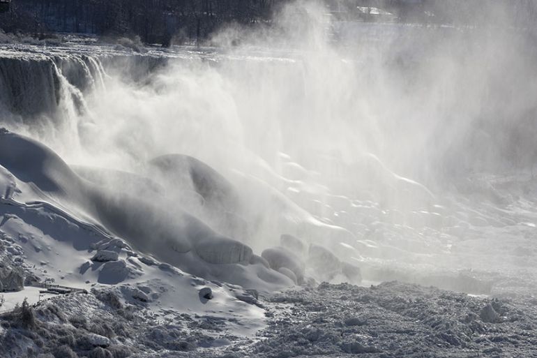 Rain and melting snow sparks flood alert in eastern Canada