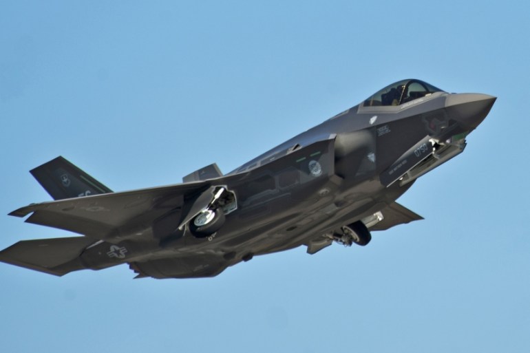 An F-35A Lightning II Joint Strike Fighter takes off on a training sortie at Eglin Air Force Base, Florida in this March 6, 2012 file photo. Canada is poised to buy 65 Lockheed Martin Corp F-35 Joint