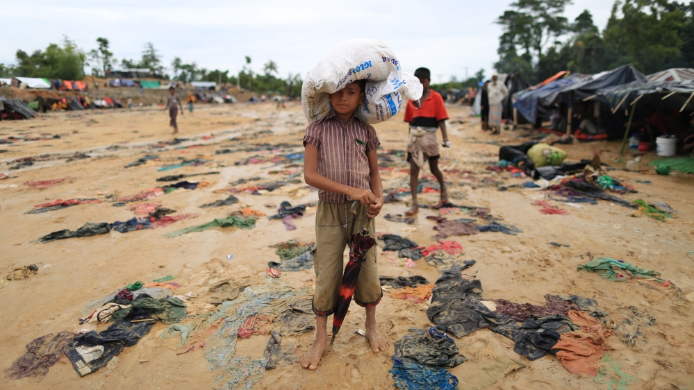 The UN has warned of a 'humanitarian catastrophe' as the situation in Rakhine State worsens [Showkat Shafi/Al Jazeera]