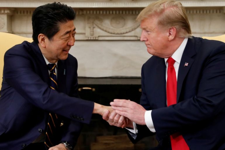 U.S. President Donald Trump meets with Japan''s Prime Minister Shinzo Abe in the Oval Office at the White House in Washington, U.S., April 26, 2019. REUTERS/Kevin Lamarque TPX IMAGES OF THE DAY