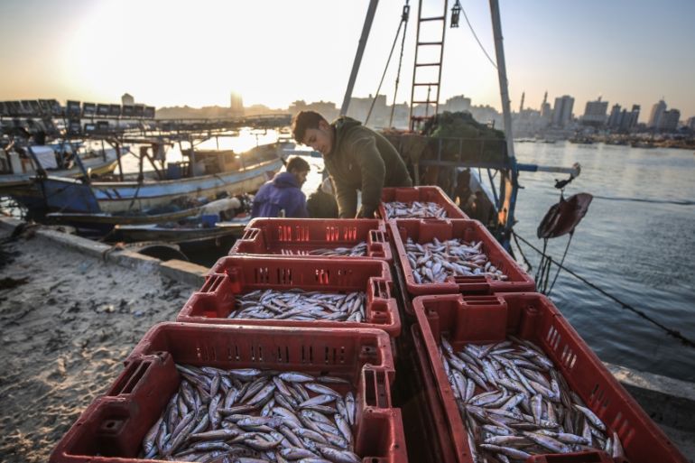 Israel increase fishing zone at Gaza''s coast