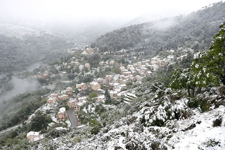 Corsica snow