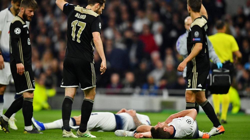 Tottenham's Toby Alderweireld and Jan Vertonghen down injured [Dylan Martinez/EPA]