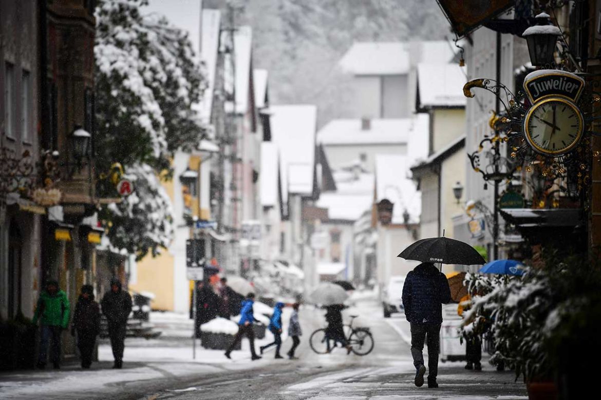 Garmisch-Partenkirchen, Germany, 05 May 2019. Snowfall in the Alps has reached up to 20 centimetres