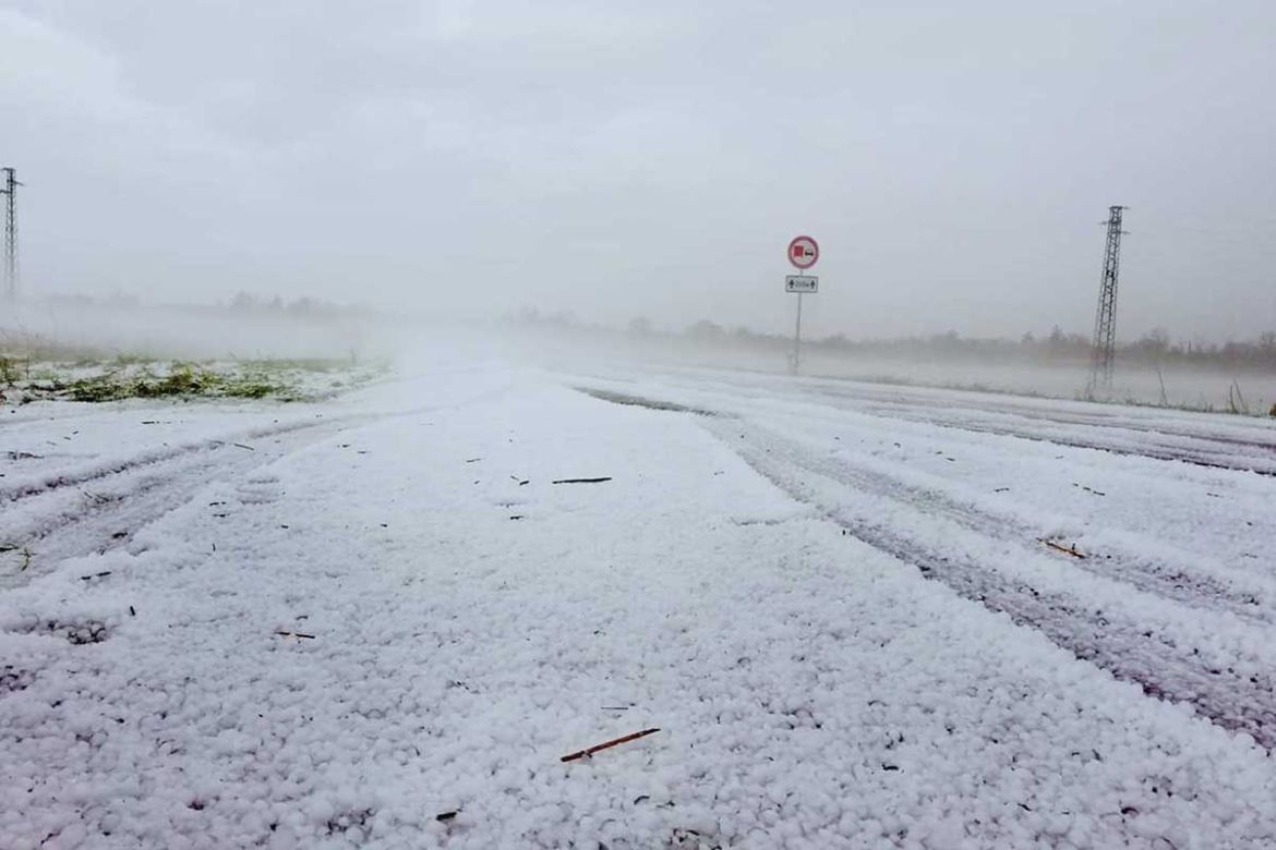 Hail fell to give an apparent covering of snow in Bulgaria. On the plain south of the Danube.
