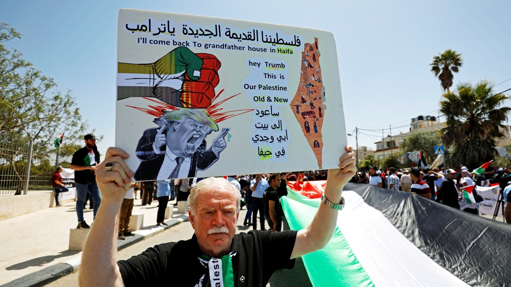 Palestinians rallied to mark the 71st anniversary of the Nakba in Ramallah [Mohamad Torokman/Reuters]