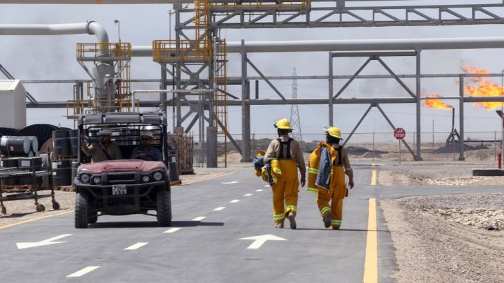 Exxon''s foreign staff of the West Qurna-1 oilfield, which is operated by ExxonMobil, are seen near Basra, Iraq June 17, 2019. REUTERS/Essam Al-Sudani