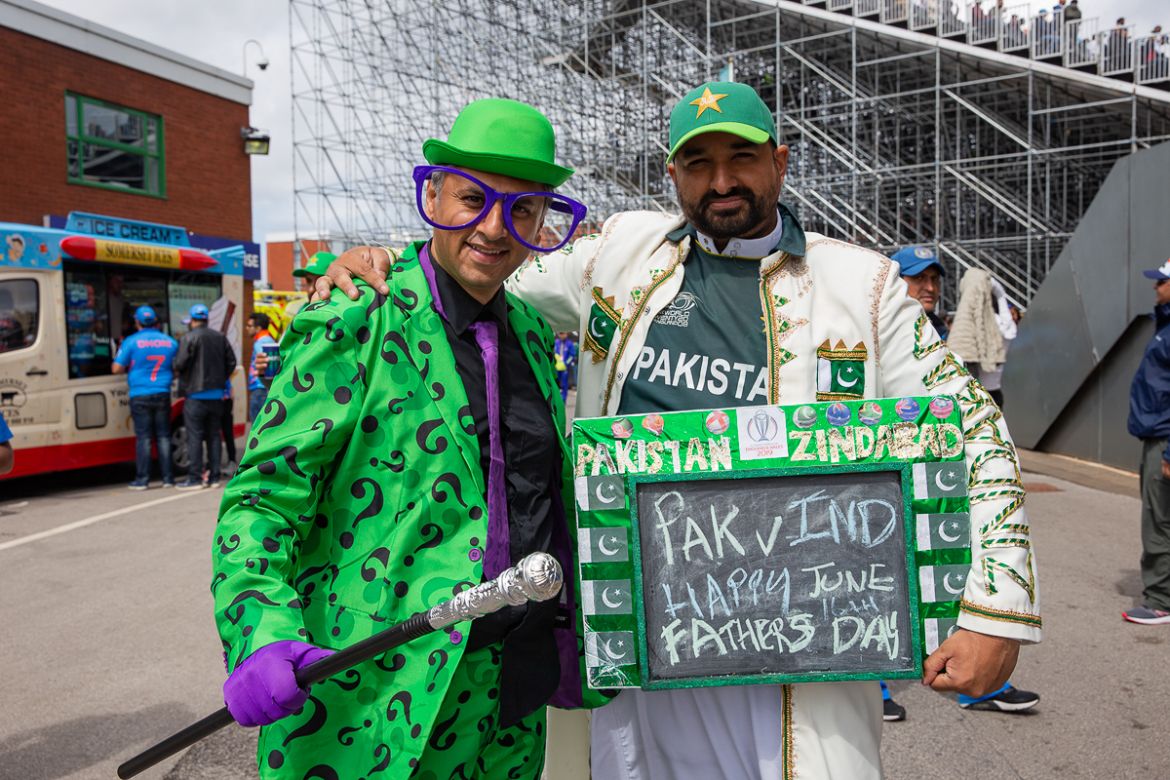“We’re going to win the World Cup” was what the Pakistan fans chanted during the match. [Faras Ghani/Al Jazeera]