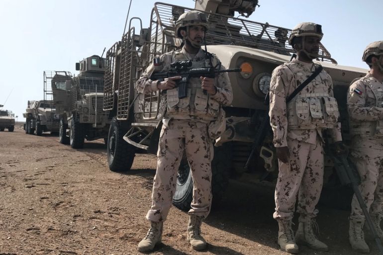 Members of the UAE armed forces secure an area while searching for landmines in Al-Mokha, Yemen March 6, 2018. Picture taken March 6, 2018. Reuters/ Aziz El Yaakoubi