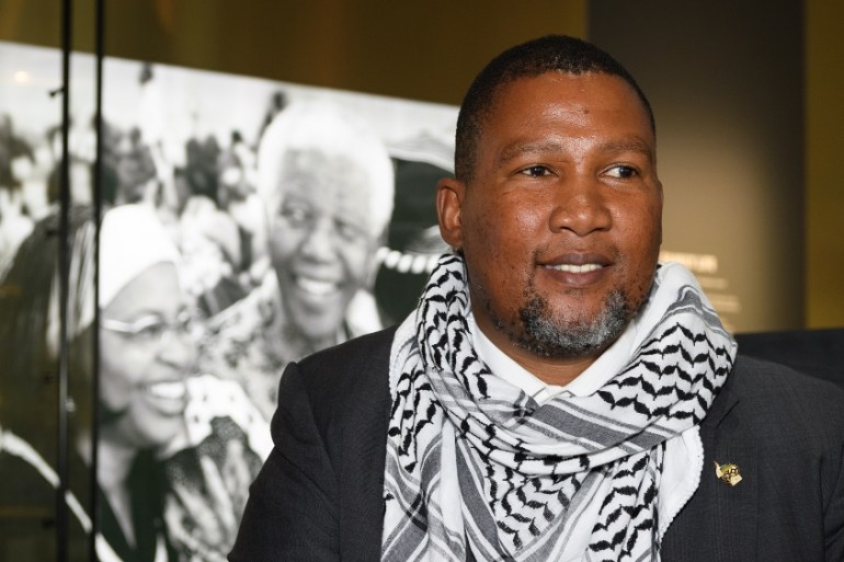 Preview Of The Official Nelson Mandela Exhibition