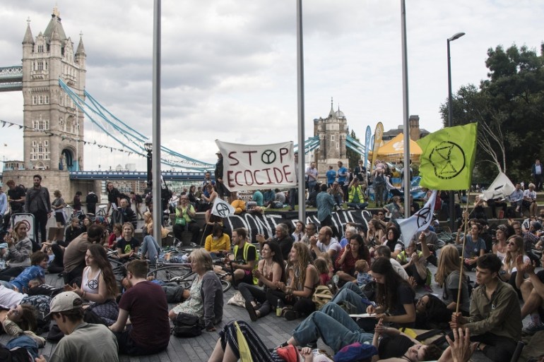 Extinction Rebellion tax strike in London [Ylenia Gostoli/Al Jazeera]