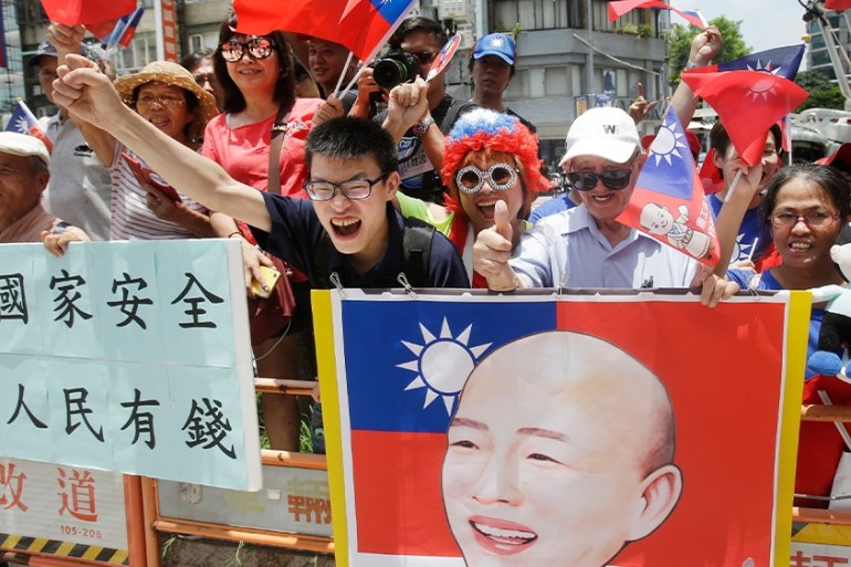 Taiwan Han supporters
