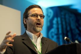 Prominent Muslim American scholar Hamza Yusuf agreed to be part of a 10-member panel that would examine the role of human rights in US  policy [File: AP]