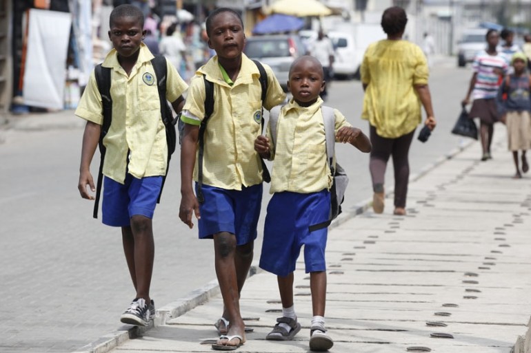 Nigeria junior schools to teach in local languages, not English