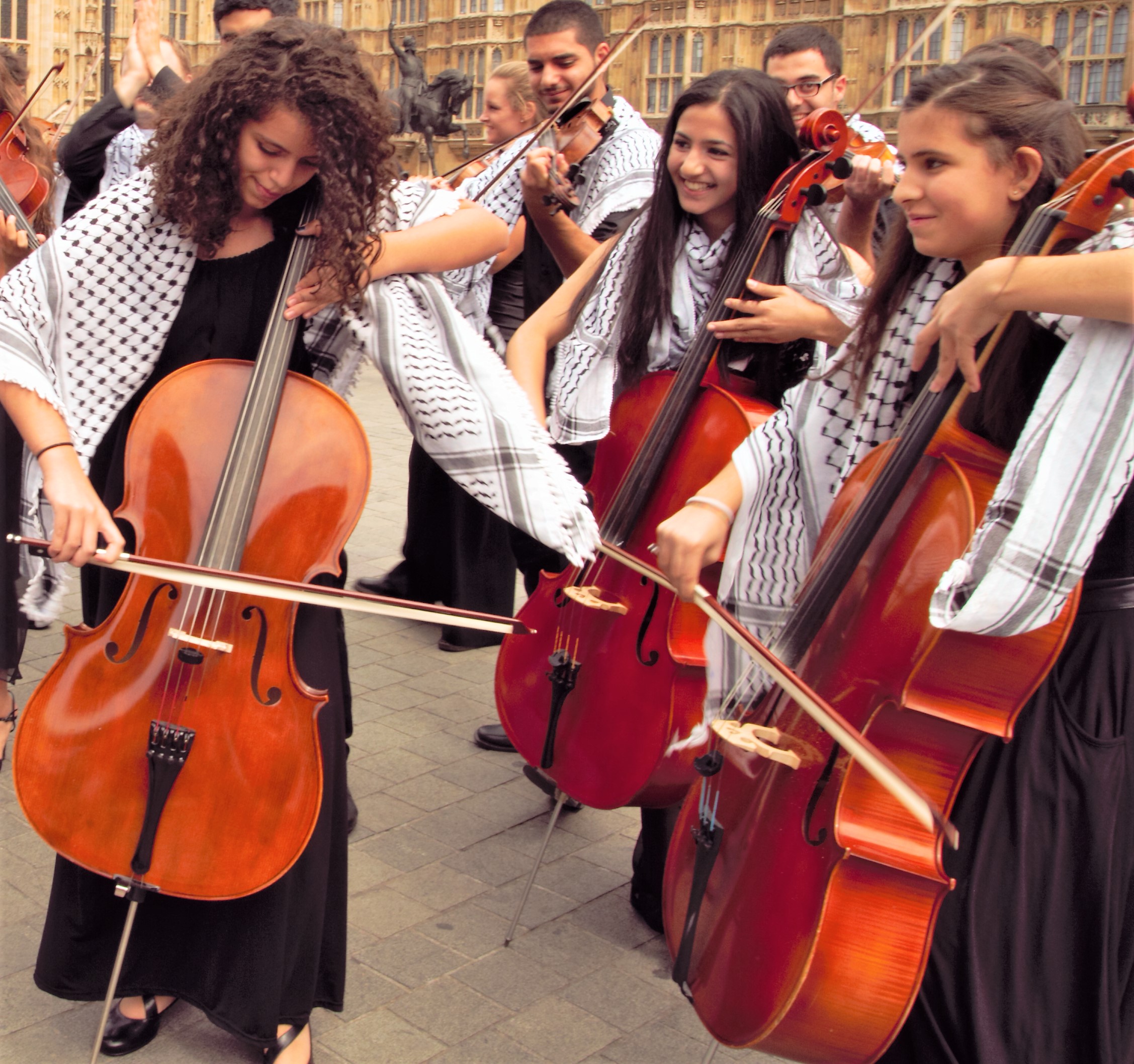 Free Size Palestinian Youth Orchestra [Courtesy: Suhail Khoury]