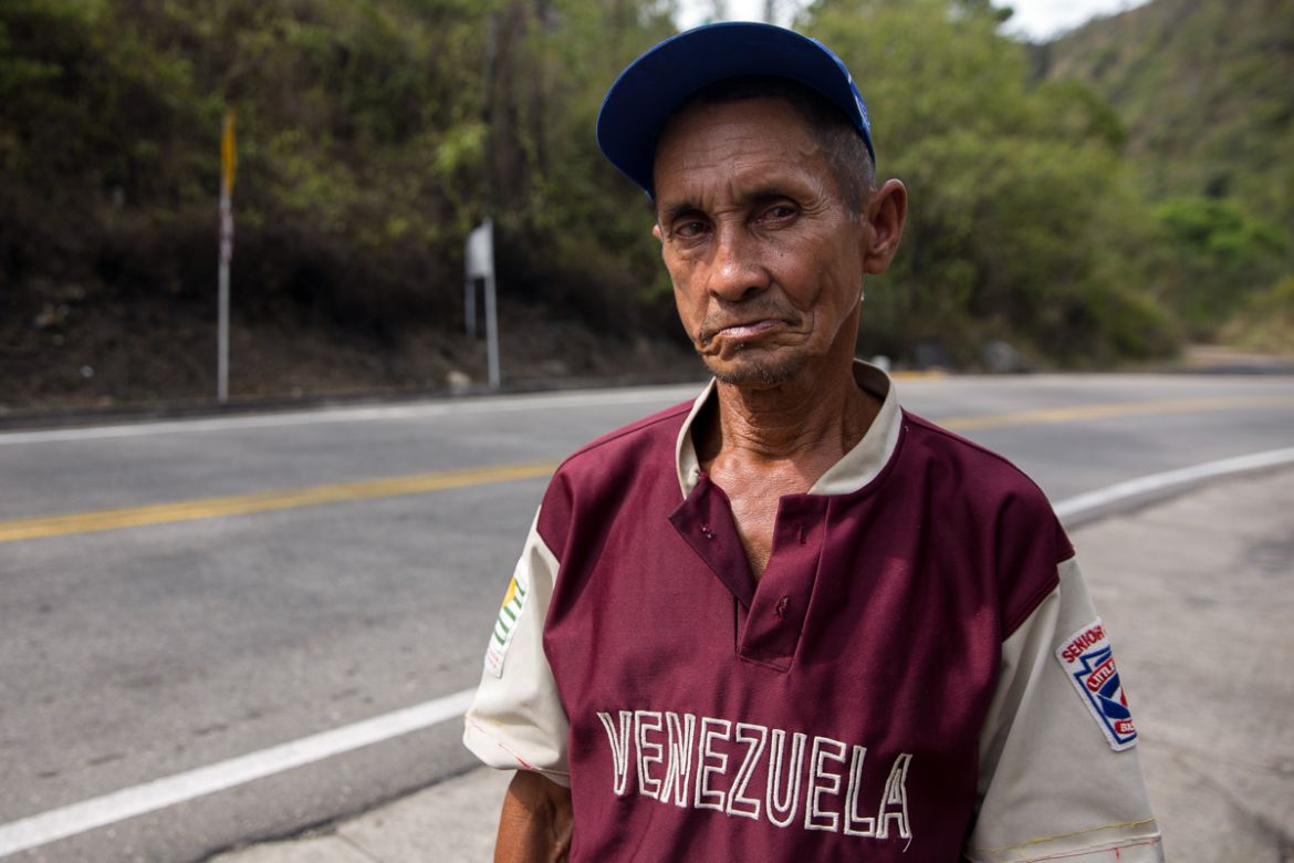 Ramon Antonio Mendoza, 78, was born in Colombia, but moved alone to Venezuela 15 years ago when his family died and the economy was still stable. He journeys back to Colombia alone once again, this ti