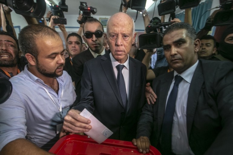 Tunisians elect new president in runoff vote