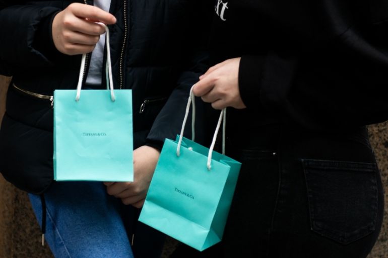 Jewel in the crown: LVMH to buy Tiffany for $16.2bn, Business and Economy