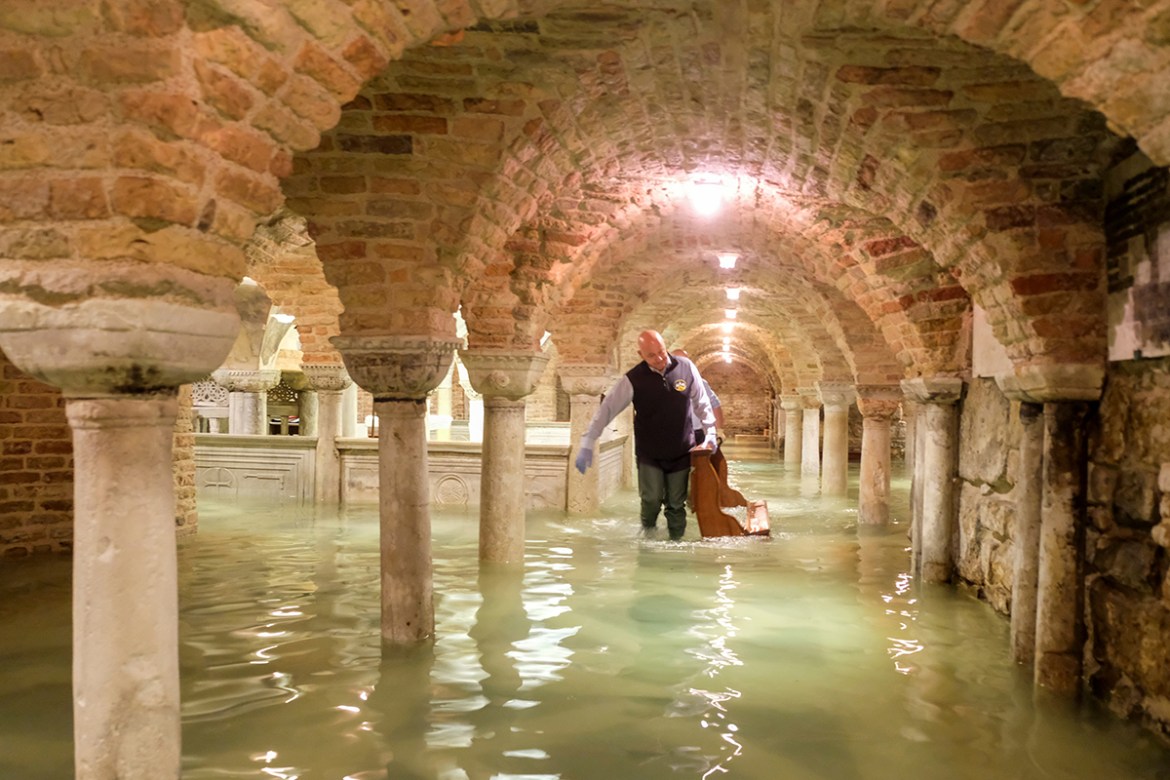 The flooded crypt of St Mark''s Basilica is pictured during an exceptionally high water levels in Venice, Italy November 13, 2019. REUTERS/Manuel Silvestri
