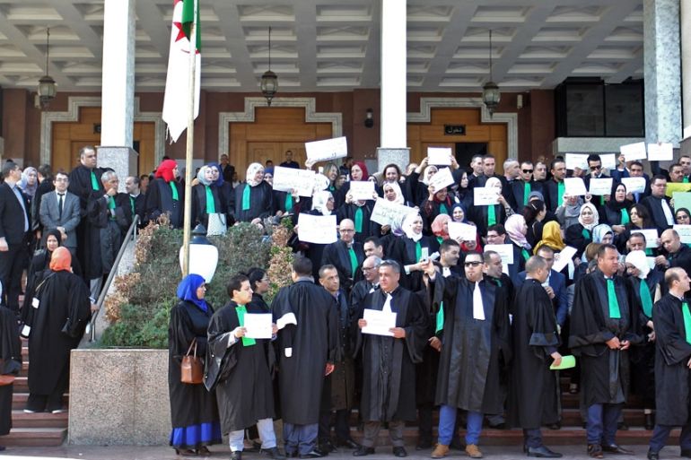 Algeria magistrates