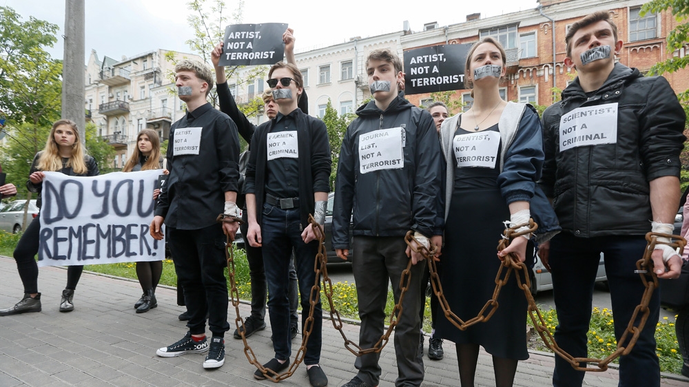 Oleg Sentsov protests