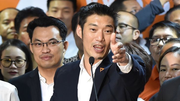 Thanathorn Juangroongruangkit (C), leader of the opposition Future Forward party, gestures as he speaks at the party''s headquarters in Bangkok on January 21, 2020, after Thailand''s Constitutional Cour