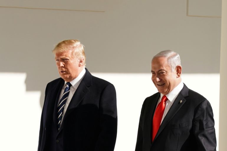 U.S. President Donald Trump and Israeli Prime Minister Benjamin Netanyahu walk to the Oval Office of the White House in Washington, U.S., January 27, 2020. REUTERS/Kevin Lamarque