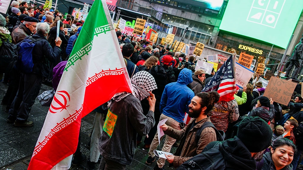 Iran US tensions protest 