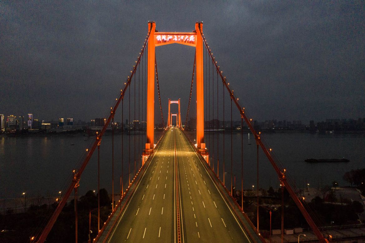 WUHAN, CHINA - FEBRUARY 08: (CHINA OUT) The view of empty Yangtze River Bridge on February 8, 2020 in Wuhan, Hubei province, China. The number of those who have died from the Wuhan coronavirus, know