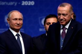 FILE PHOTO: Turkish President Tayyip Erdogan and Russian President Vladimir Putin attend a ceremony marking the formal launch of the TurkStream pipeline which will carry Russian natural
