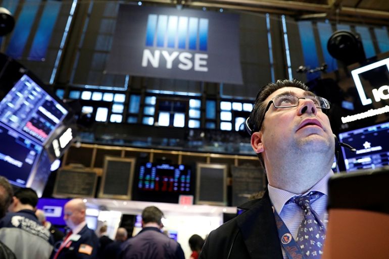 Dow plunges toward worst close since 1987