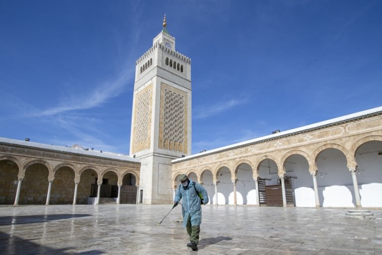 Coronavirus precautions in Tunisia [Anadolu/Yassine Gaidi]