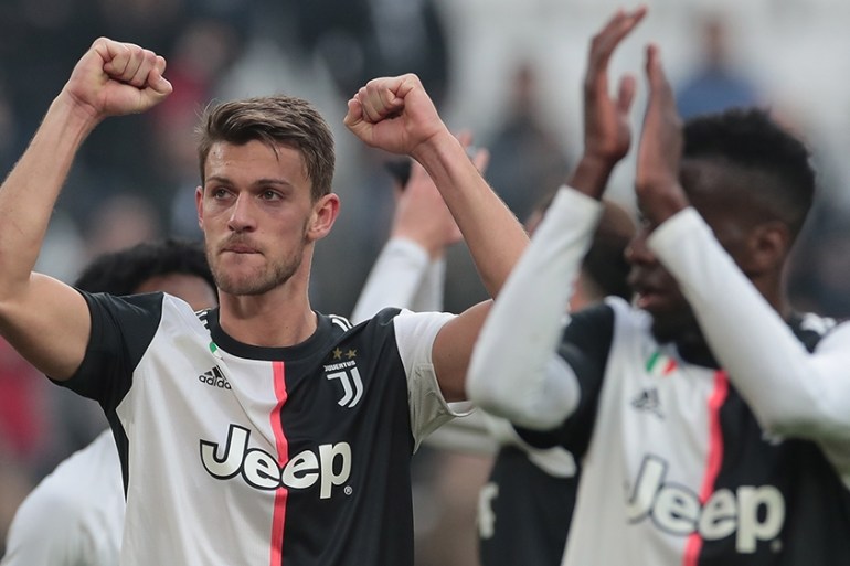 Daniele Rugani of Juventus celebrates the victory at the end of the Serie A match between Juventus and Brescia Calcio at Allianz Stadium on February 16, 2020 in Turin, Italy. (Photo by Emilio Andreoli